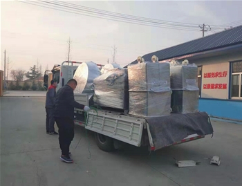 夾層鍋，真空包裝機(jī)，料車。晾肉推車發(fā)往安徽