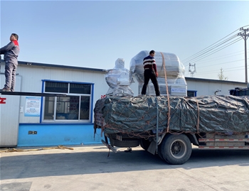 300L電加熱攪拌鍋，800L變頻水冷泵真空滾揉機，發(fā)貨江蘇