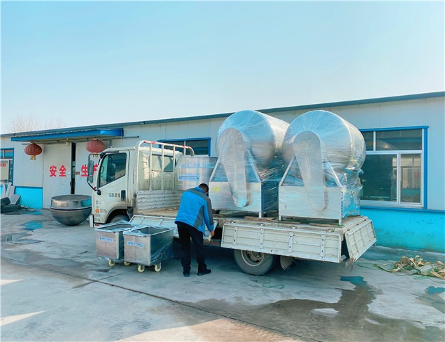 1600L\1200L真空滾揉機(jī)，700L電加熱夾層鍋，發(fā)貨河南