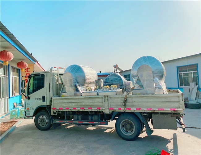 600L真空滾揉機2臺，料車2臺，200L可傾電加熱夾層鍋1臺，發(fā)貨河南