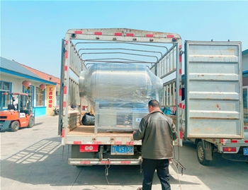 匯品600L真空滾揉機(jī)1臺(tái)，200L不銹鋼料車(chē)2臺(tái)，發(fā)貨河南許昌