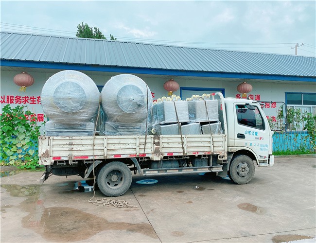 800L真空滾揉機2臺，200L料車15臺，發(fā)貨昌樂