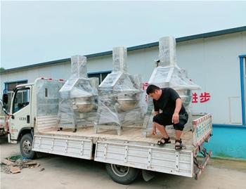 半自動(dòng)行星攪拌炒鍋3臺(tái)，發(fā)貨杭州