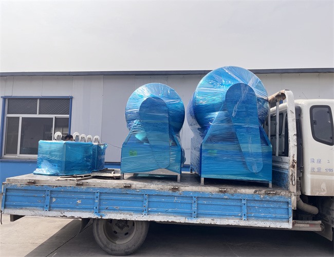 匯品1200L滾揉機1臺600L滾揉機1臺，200L不銹鋼料車2臺發(fā)貨安徽合肥